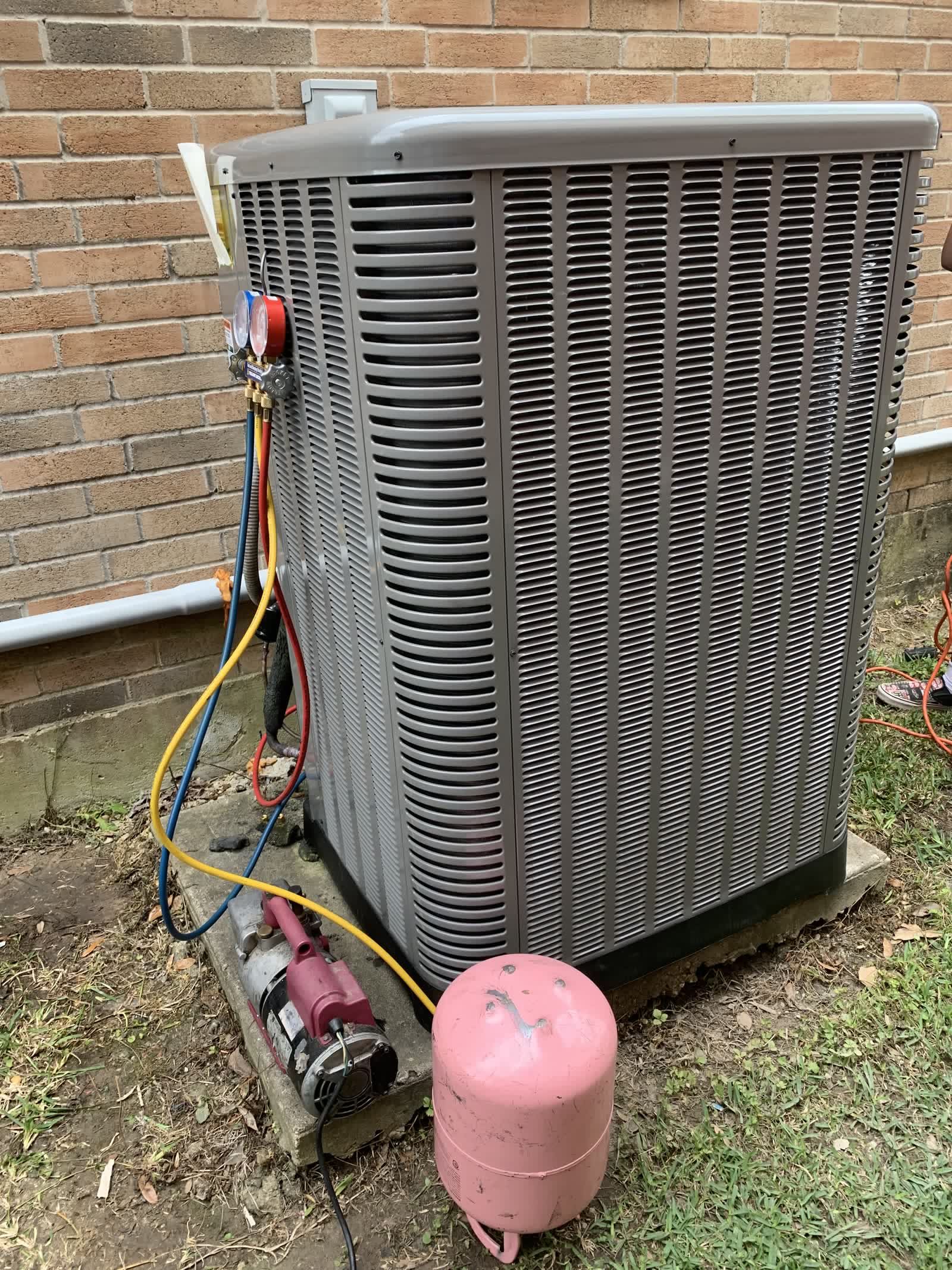 Condenser connected to service gauges